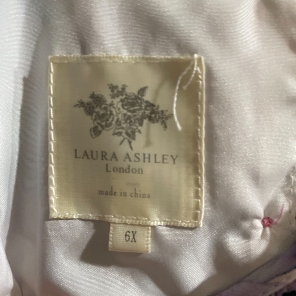 Big girl Laura Ashley Dress - Picture 2 of 2